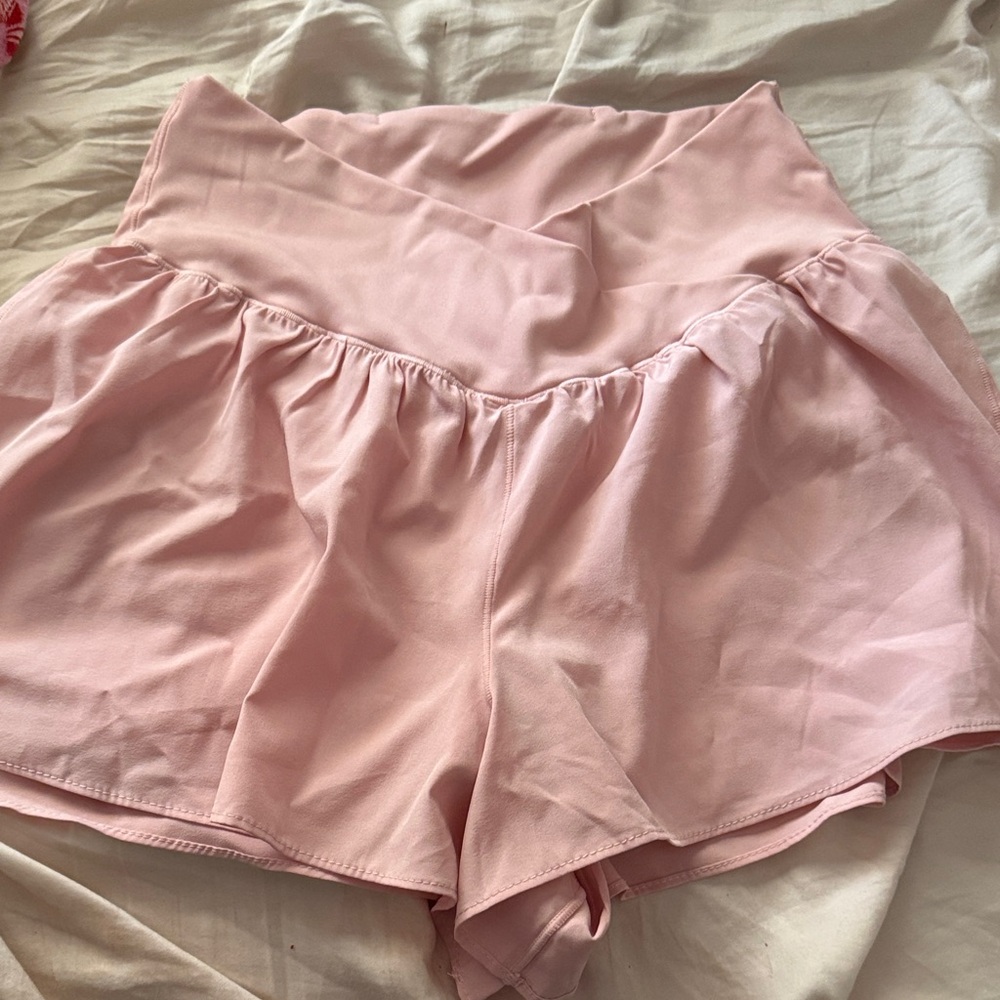 Elegant Pink Women's Skorts